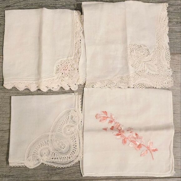Vintage Lace Embroidered Cloth Napkins Floral Square Set Of 4 - Picture 1 of 7